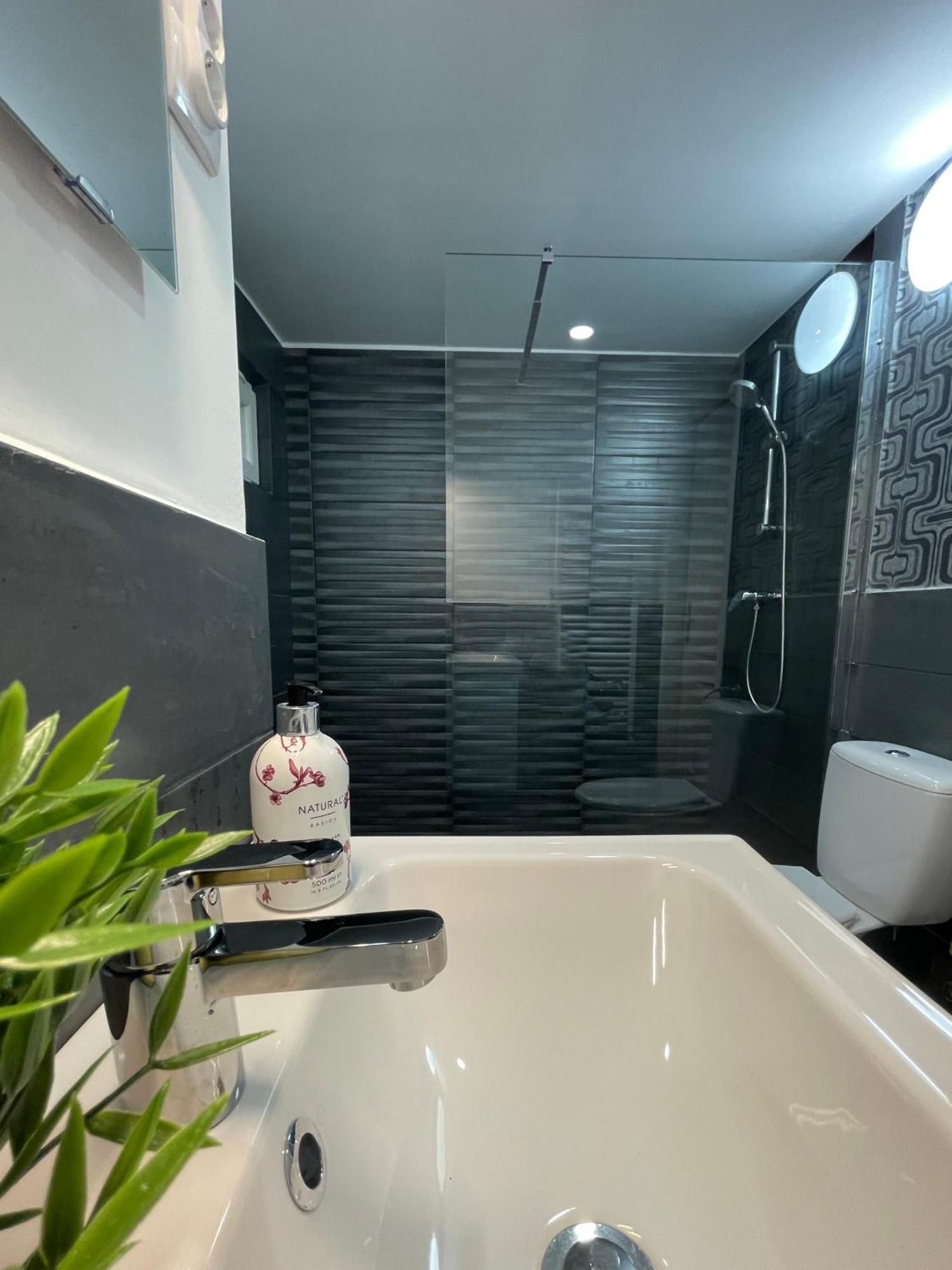 Nefelejcs Apartman ブダペスト エクステリア 写真